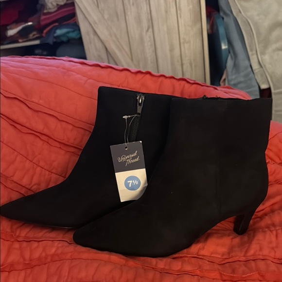 9. Universal Thread Black Ankle Booties Sleek Minimalist Design - Picture 1 of 5
